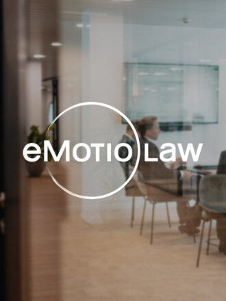 L’identité visuelle du cabinet d’avocats eMotio.law